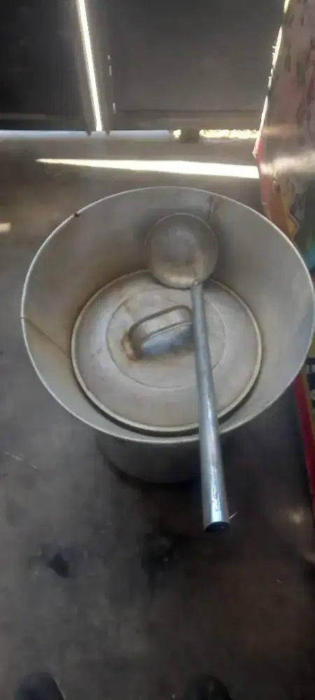Dandang soto dan irus tebal