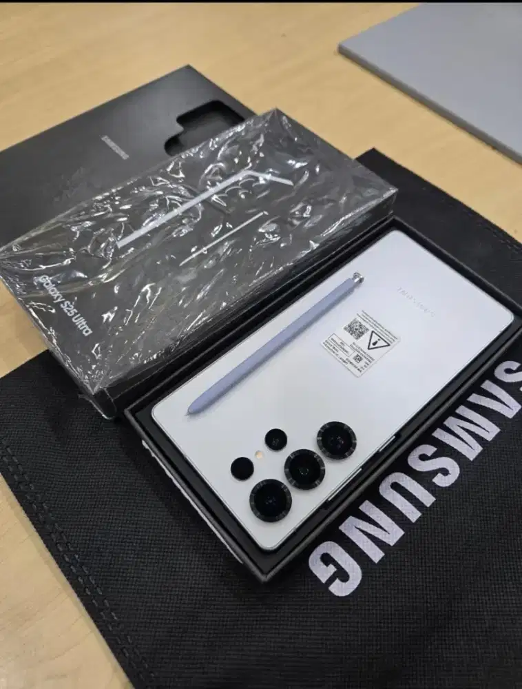 SAMSUNG S25 ULTRA 512 GB