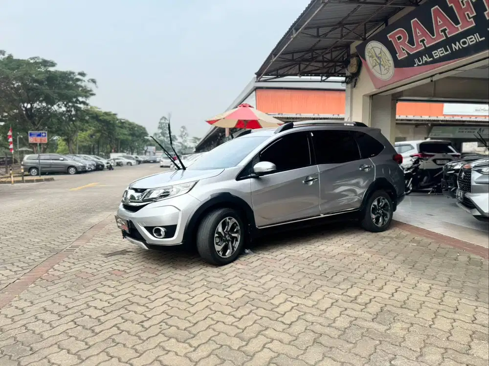 Honda Brv E AT 2016 Matic Warna Abu-Abu