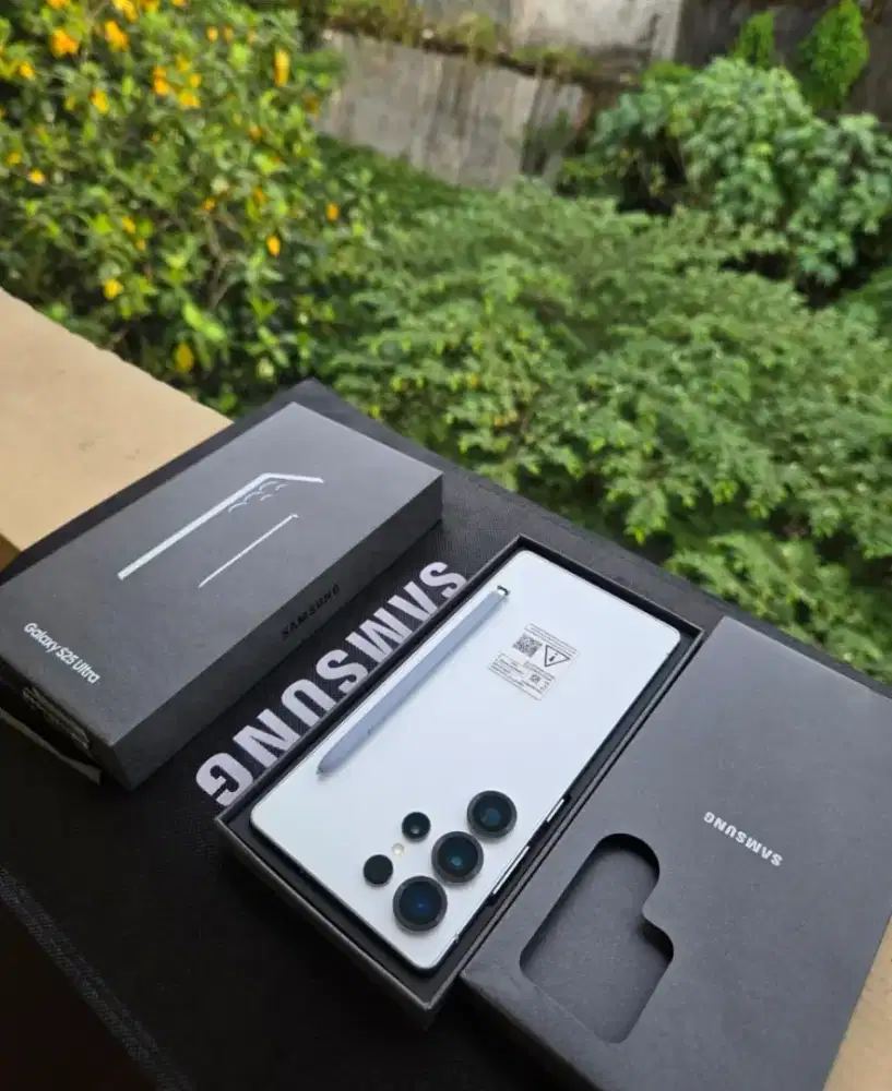 SAMSUNG S25 ULTRA 256 GB