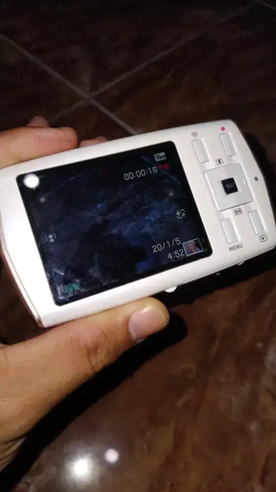 CASIO EXILIM MR1 WHITE SECOND RARE ITEM