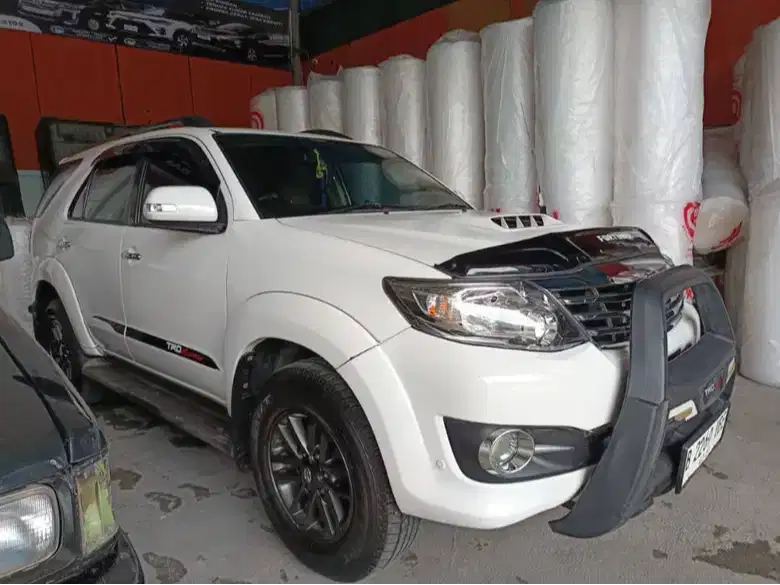 TOYOTA FORTUNER 2015 SIAP PAKAI