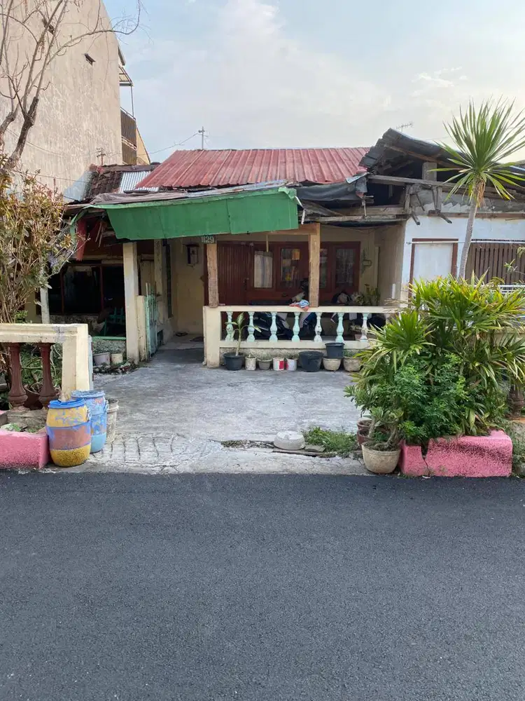 Dijual Rumah - Jl. Gergaji IV: Mugassari, Semarang