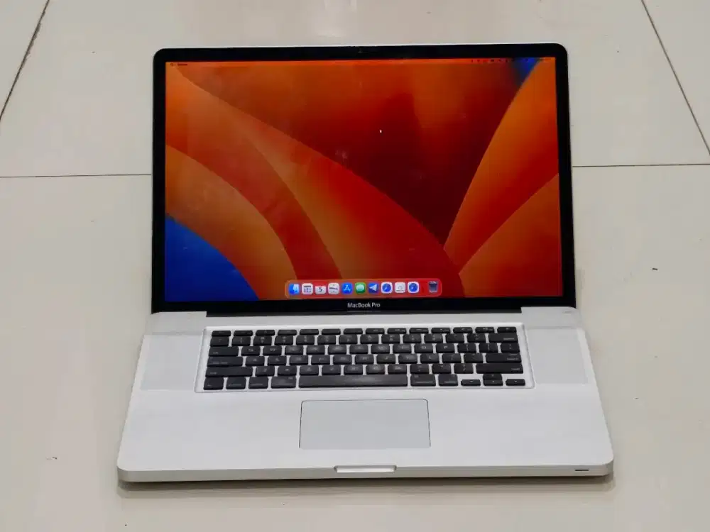 Jual Apadanya Macbook Pro 2011 17 inch i7 gen 2 Ram 8GB HDD 1TB
‎