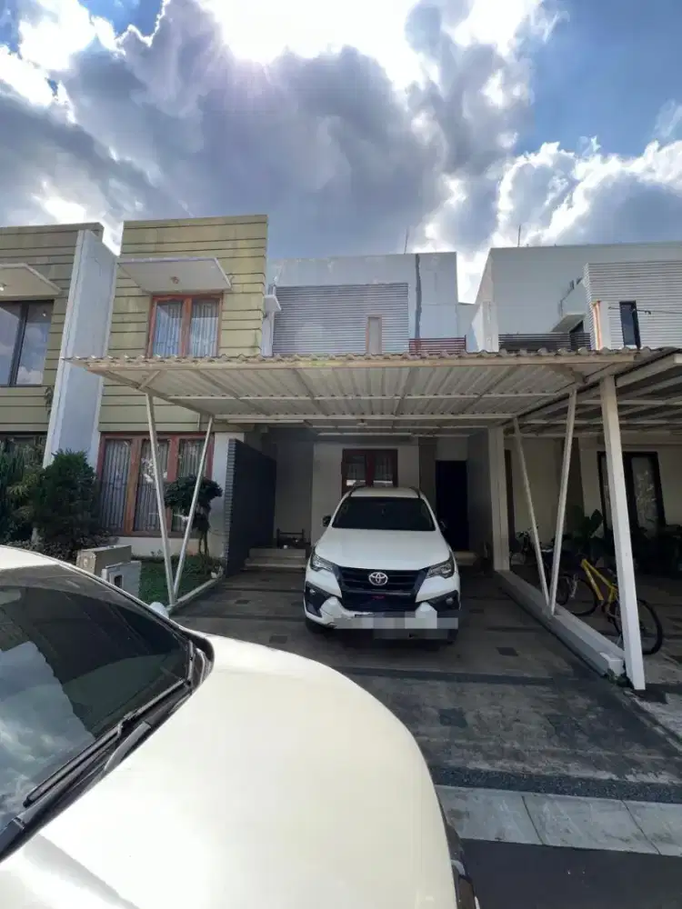 Rumah dkt MRT,Stasiun Green wood Pondok Ranji Tangsel