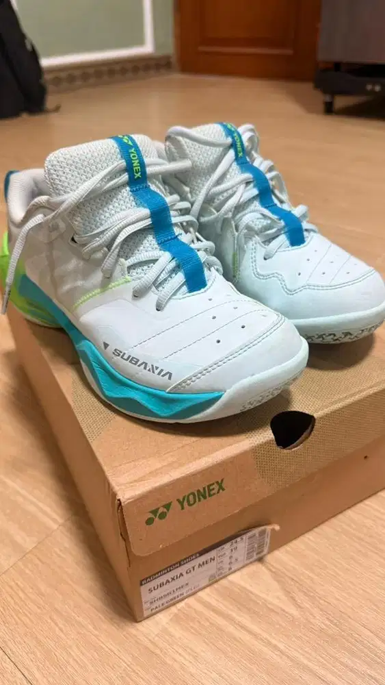 Sepatu Yonex Subaxia GT Men pale green