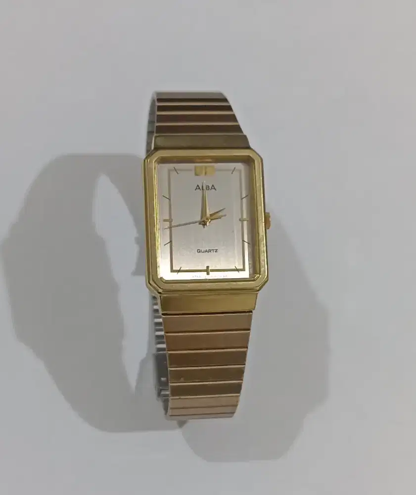 Jam tangan Alba Vintage