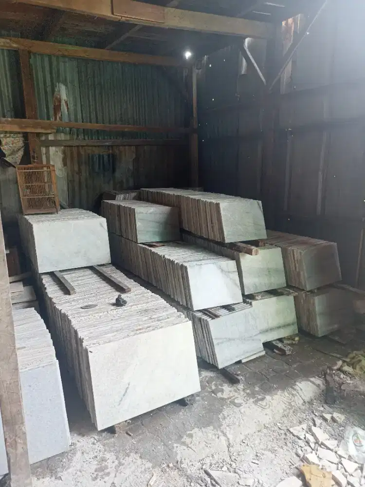 Marmer Lampung 30×40