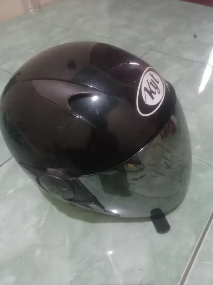 Kyt 2 vision hitam