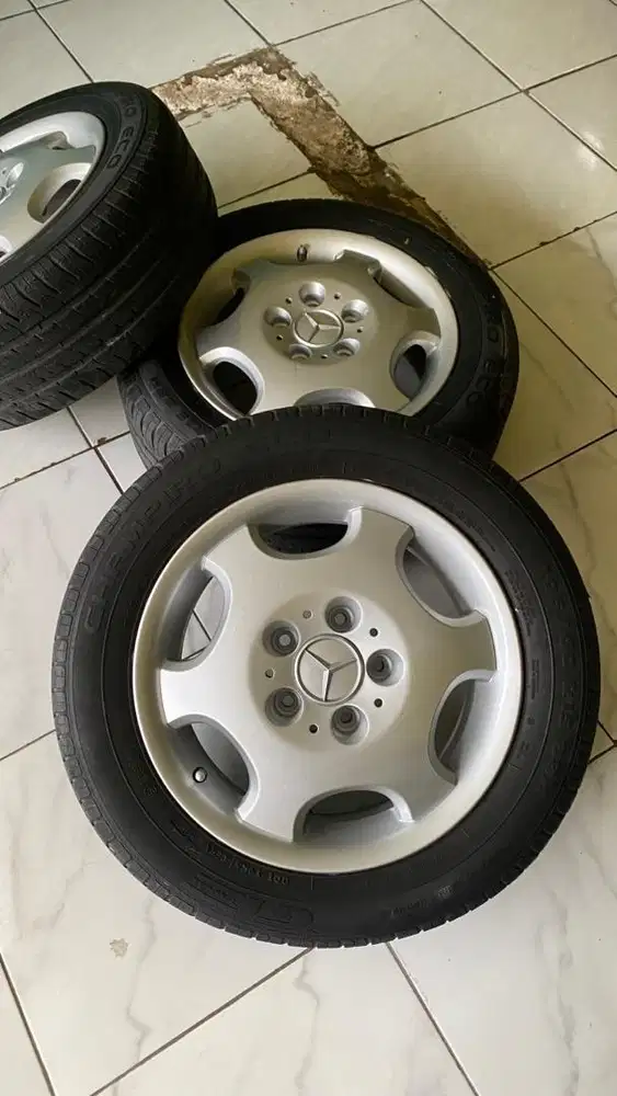 Velg mercy r15 mulus