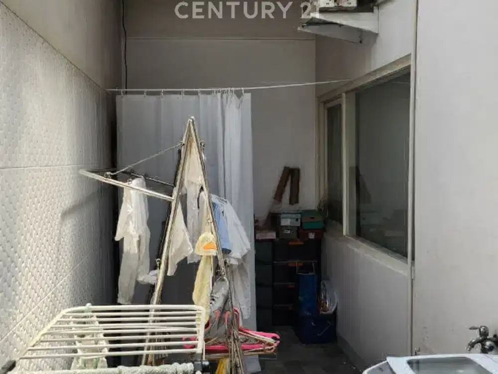 Rumah Semi Furnished Dekat Dengan Pusat Kota Bandung