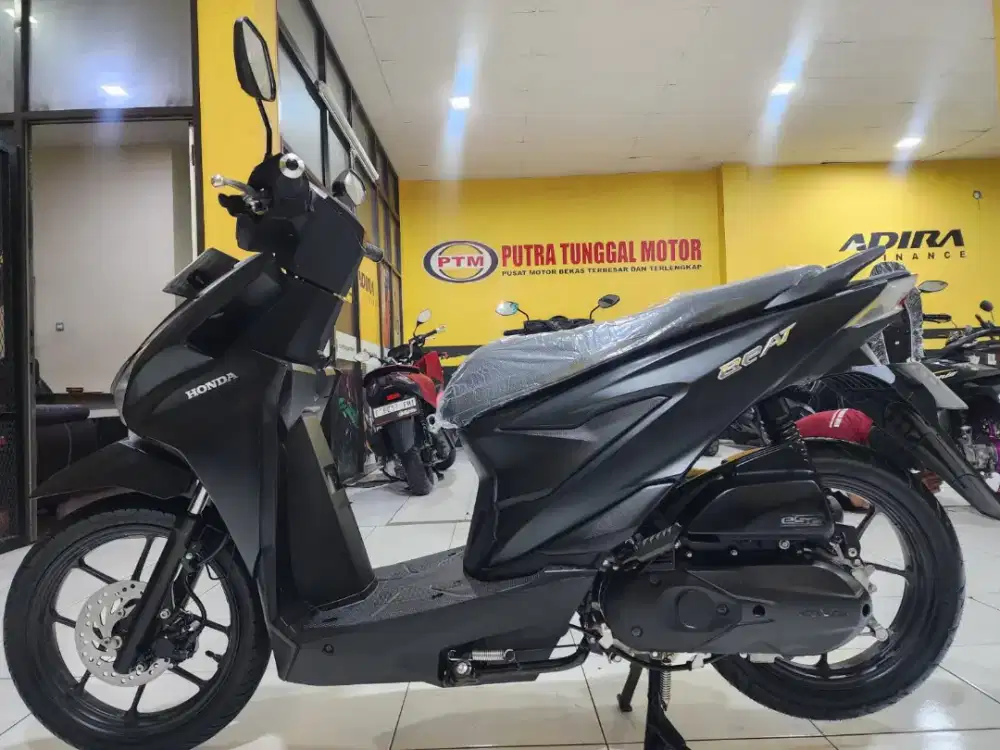 READY BEAT DLX SMARTKEY KM LOWW
