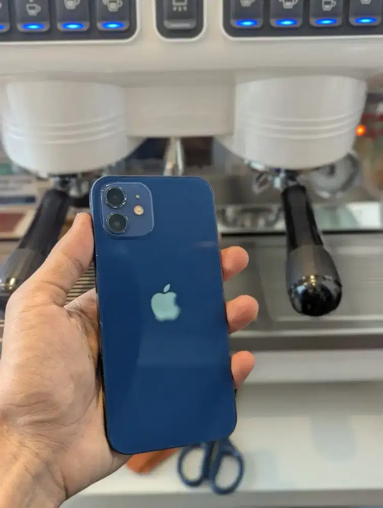 Iphone 12 64 gb inter