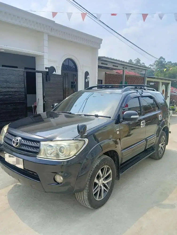 Toyota Fortuner 2010 Diesel