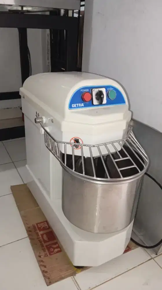 Mixer spiral GETRA 10l