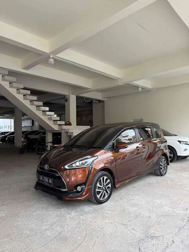 Toyota Sienta 2016 Bensin