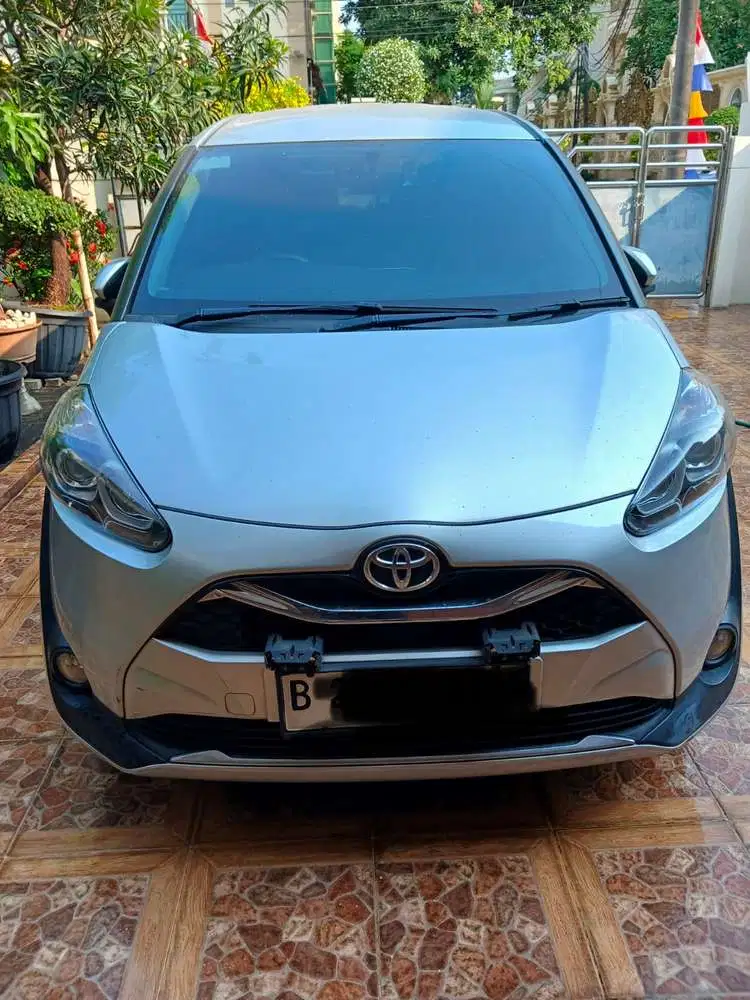 Toyota Sienta 2021 Bensin