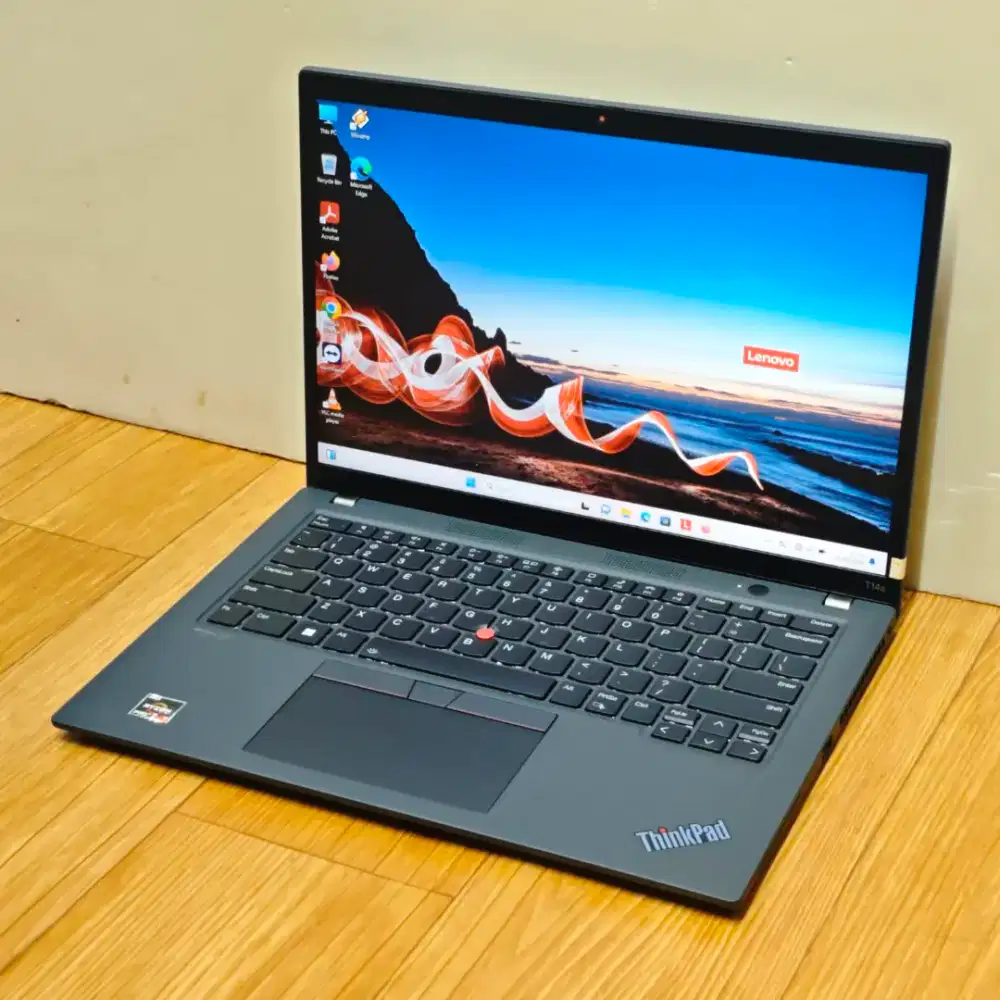 ThinkPad T14s Gen 3 Ryzen 7 6850U 16GB DDR5 512GB SSD