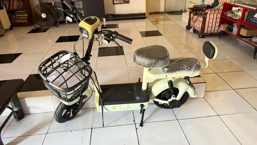 Sepeda Listrik Sunra Terbaru
