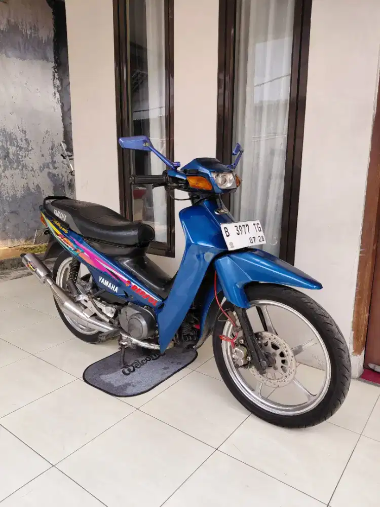 Yamaha sigma biru