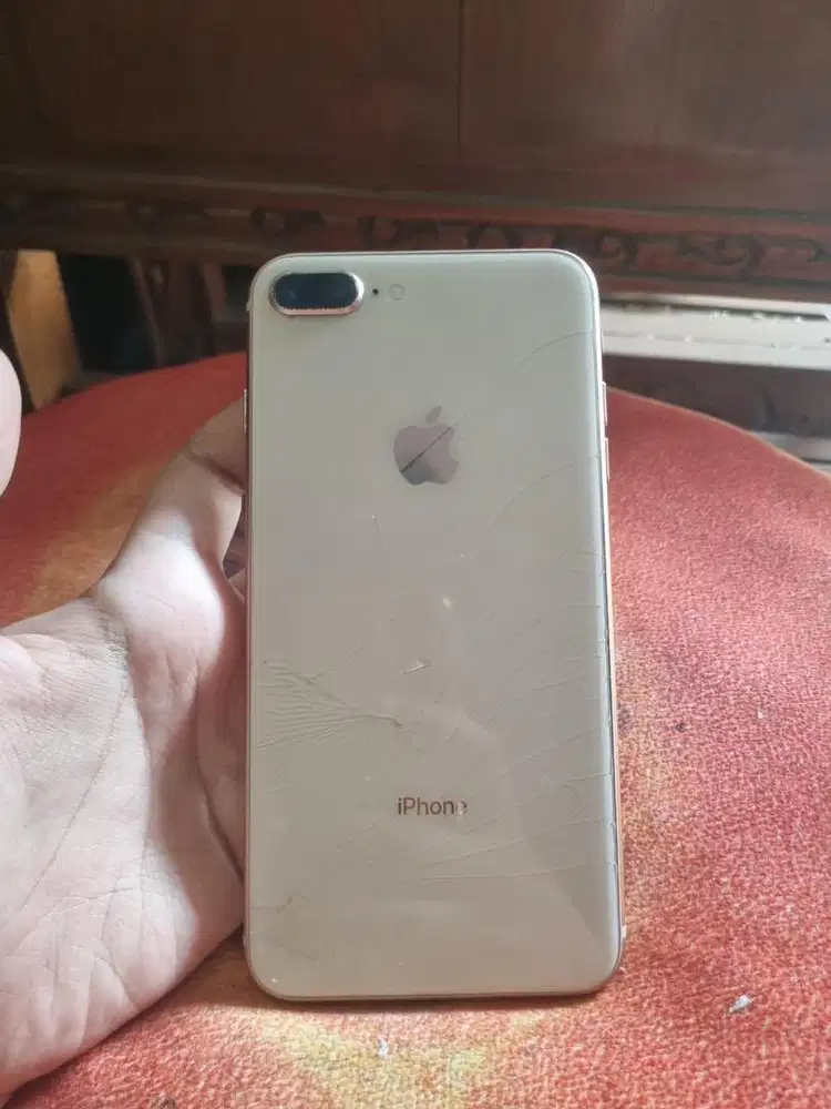 IPHONE 8PLUS 64Gb Rose Gold