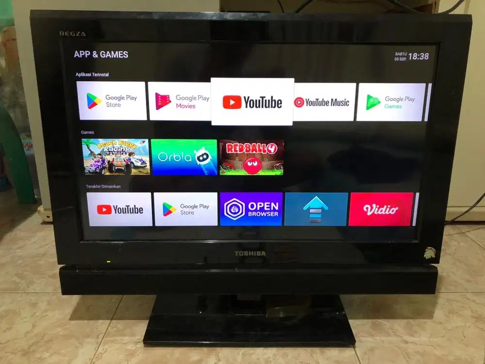 TV LCD TOSHIBA 24INCH MASIH ANALOG