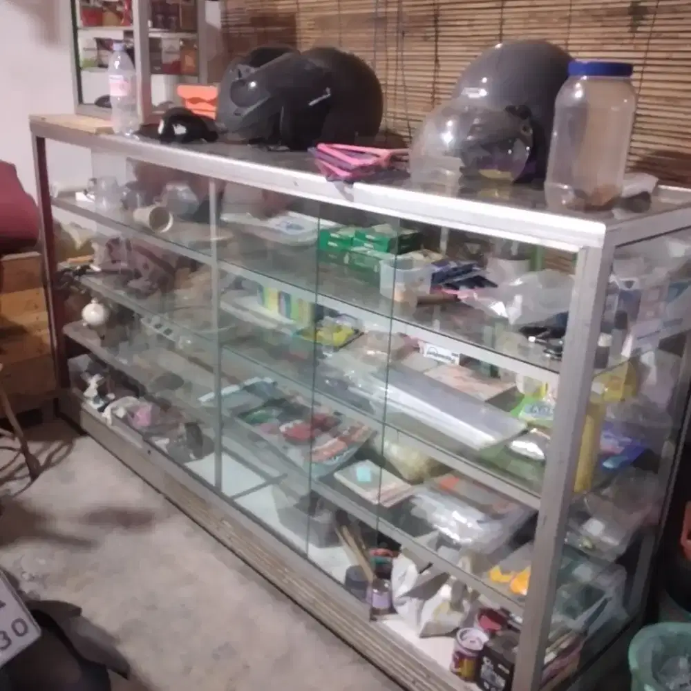 Dijual etalase 2 Meter , dan Etalase rokok