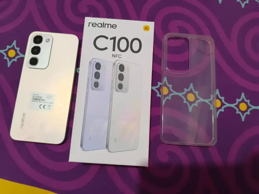 Realme c 100 ram 8/256