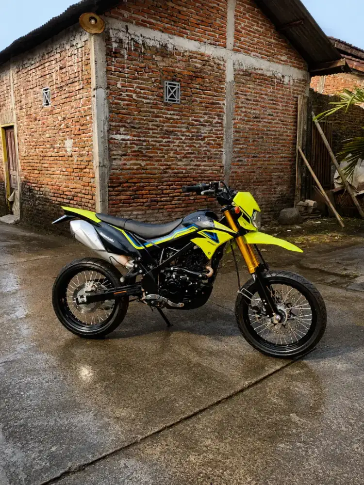 Kawasaki Dtracker SE 2021 istimewa D-Tracker DT KLX CRF WR