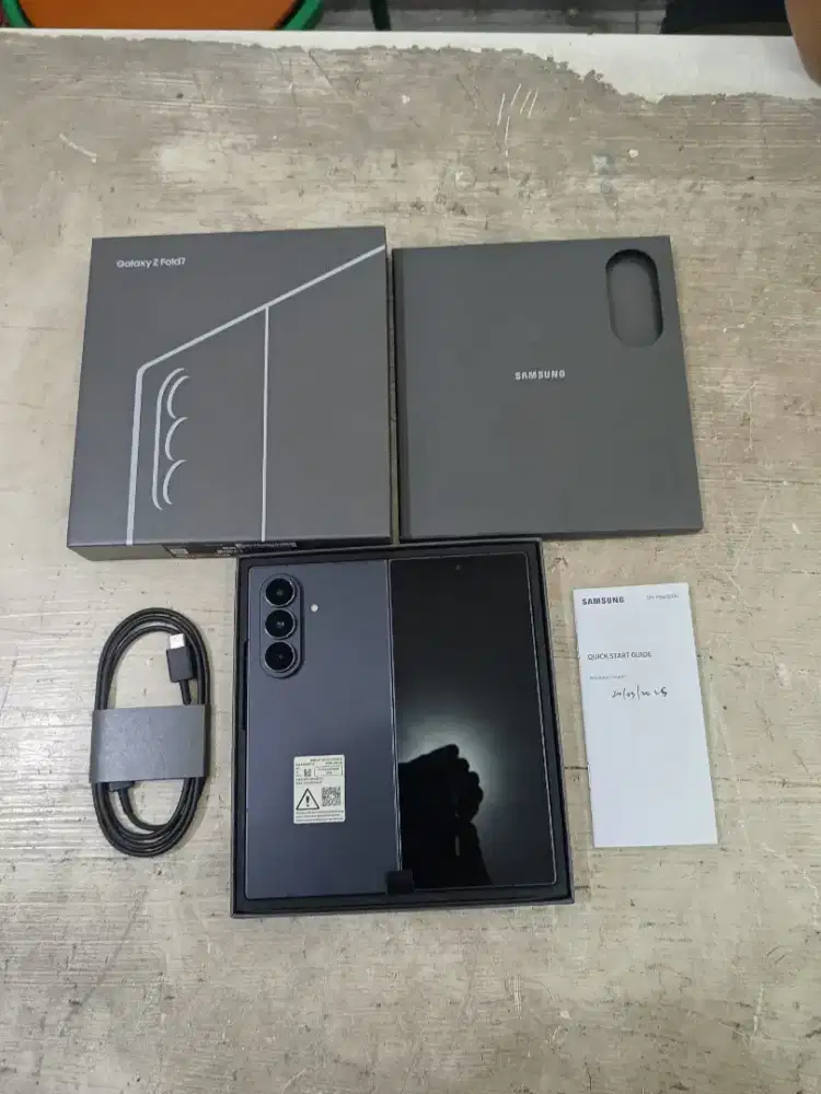 Samsung Z-Fold 7 12/256