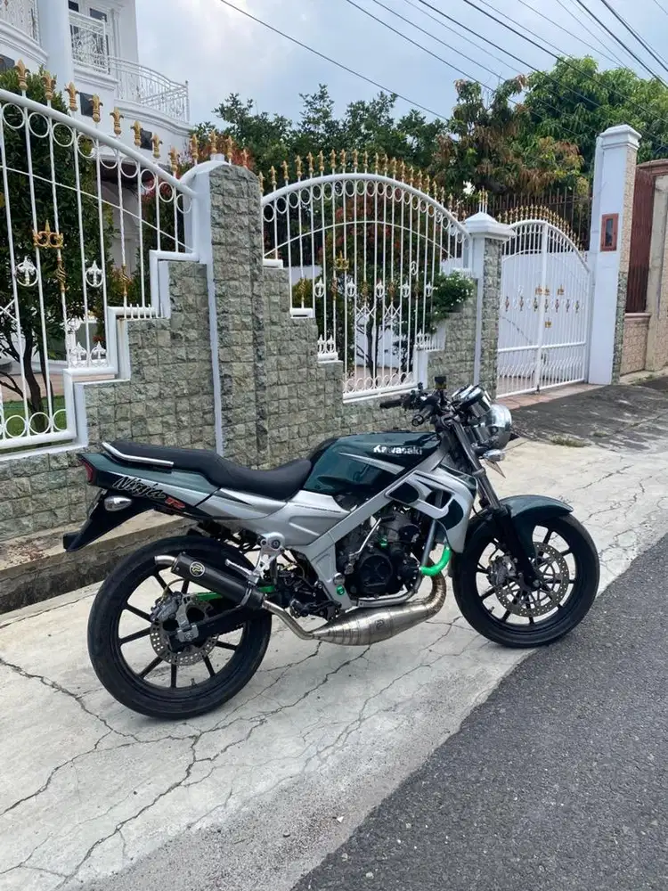 Ninja R 2005 Hijau