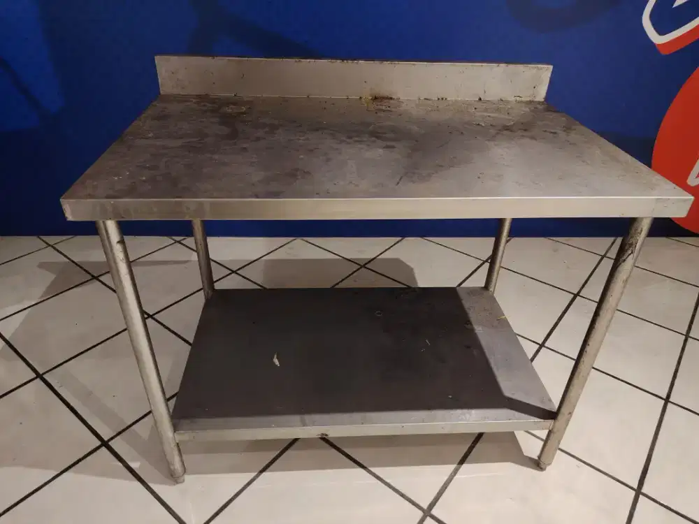 Meja stainless dapur