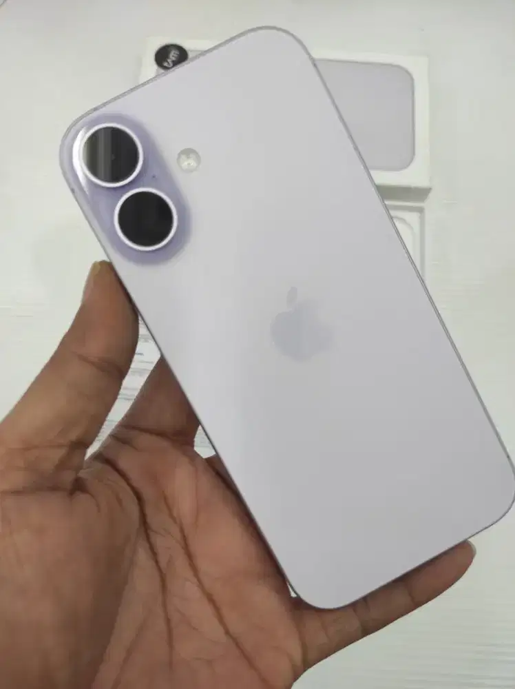 Iphone 17 basic 256
Garansi ibox 
Mulus 99%
Bh 100%
Fulset original