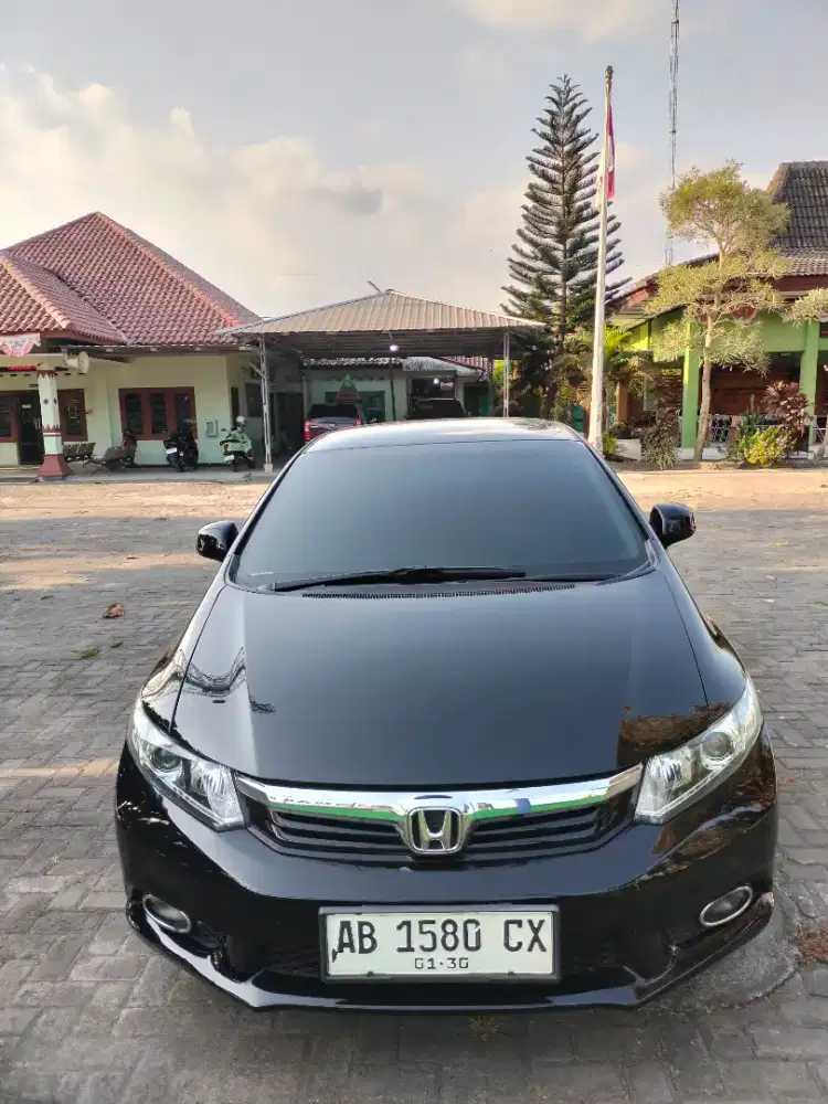 Honda Civic FB 1.8 th 2013