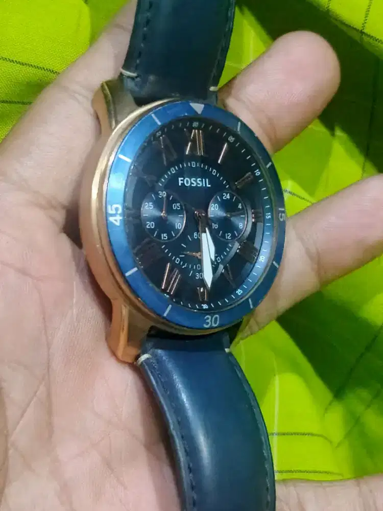 Jam Fossil ful ori