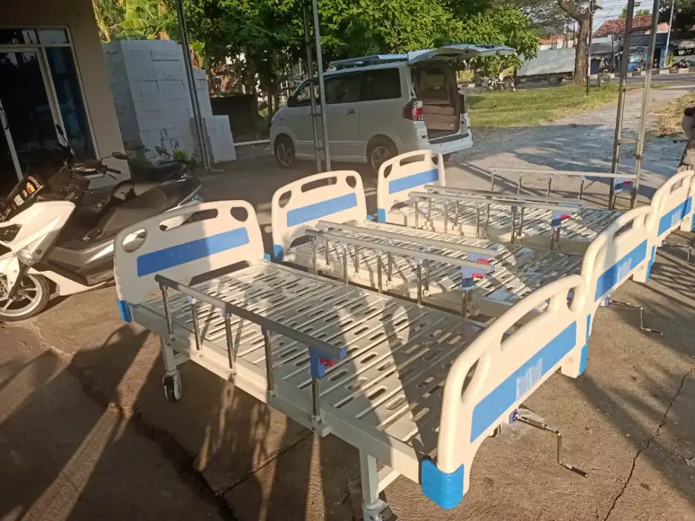Bed pasien rumah sakit