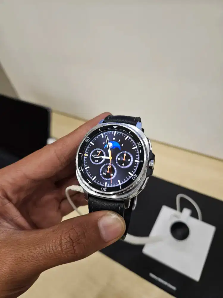 SAMSUNG WATCH8 CLASSIC 46MM - DISKON 1 JUTA PROMO TERBATAS
