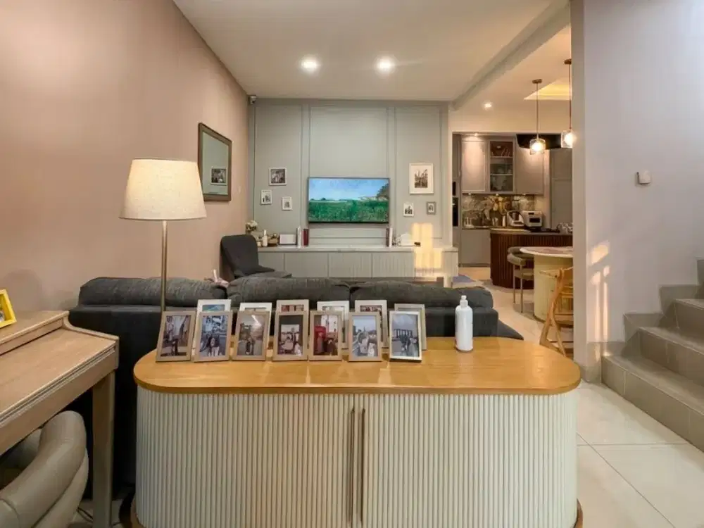 DIJUAL RUMAH DI NARA VILLAGE GADING SERPONG