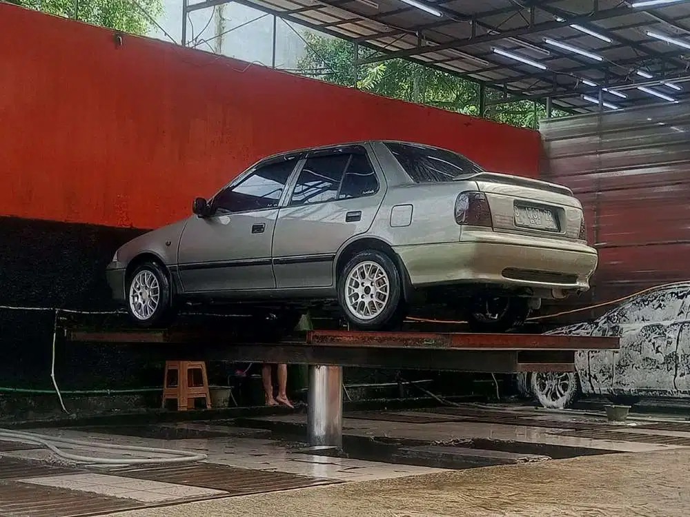 Suzuki Esteem 1993 Bensin