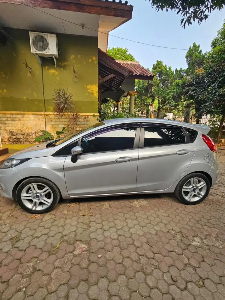 DIJUAL FORD FIESTA S 1.6 AT – TAHUN 2012 AKHIR