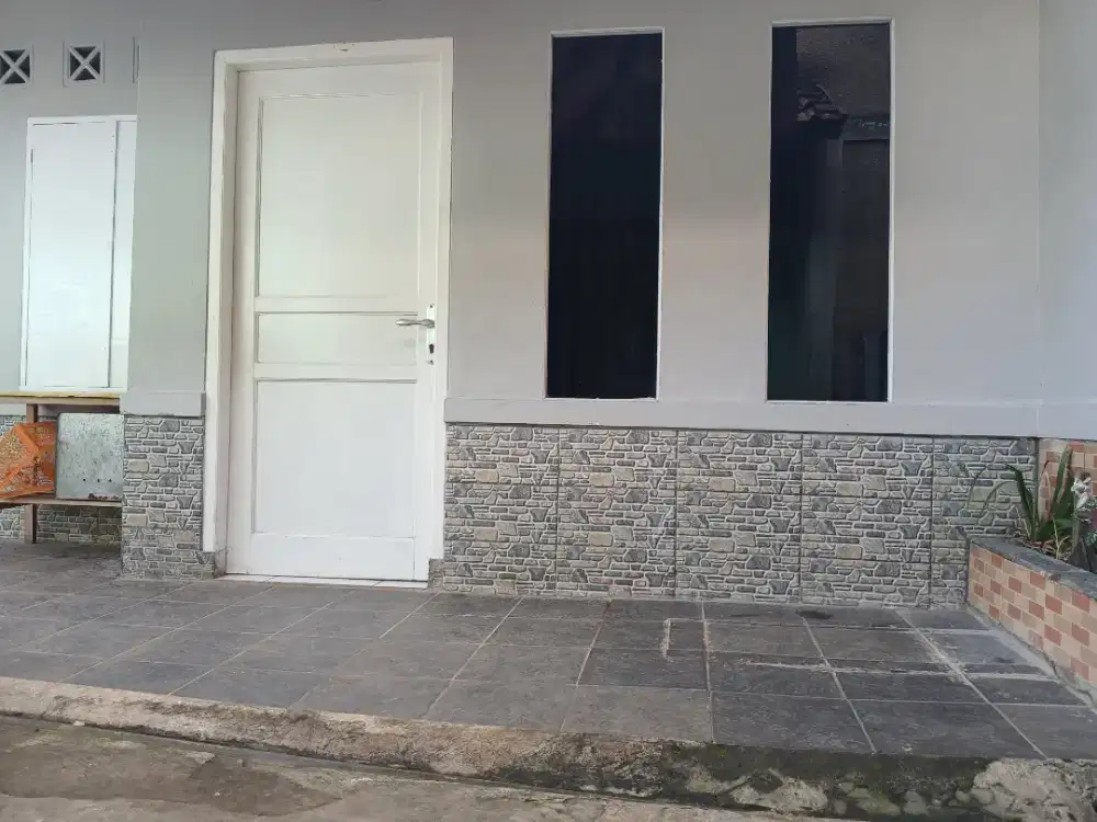 Jual 400 nego rumah..2 lantai