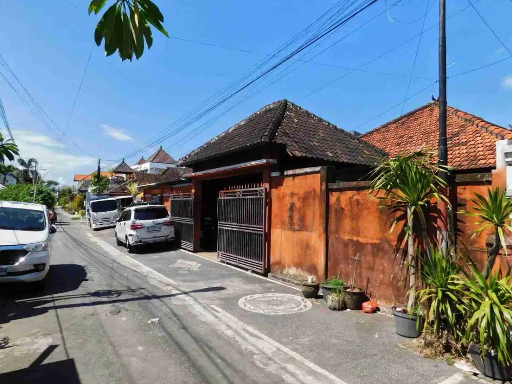 Tanah di JAYA GIRI isi Bangunan gak.di hitung kawasan Renon