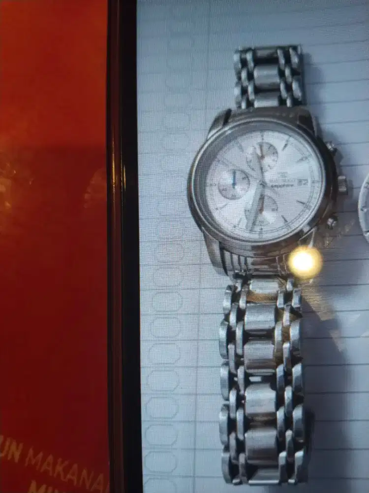 Jual jam bekas 2 buah