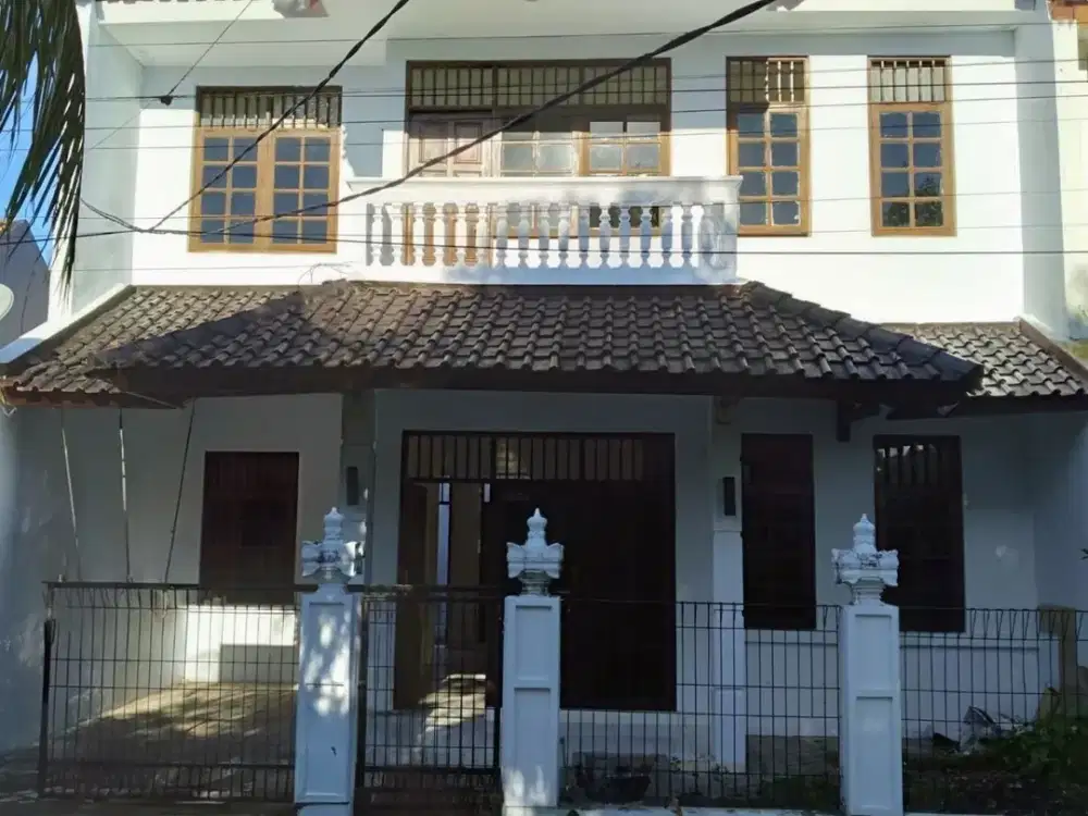 Jual Cepat Rumah 2 Lantai di Taman Griya Jimbaran Siap Huni