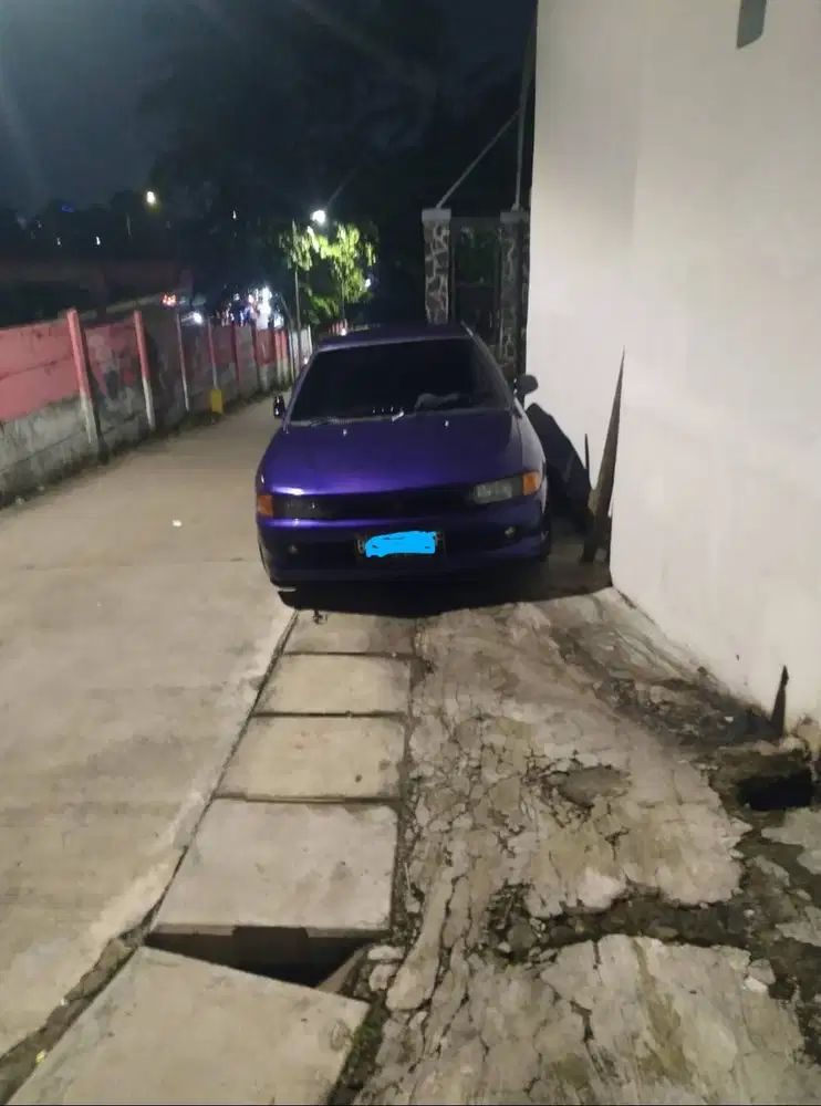 Mitsubishi Lancer 1995 Bensin