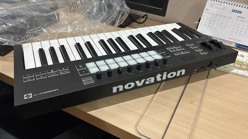 Keyboard mini novation 37key