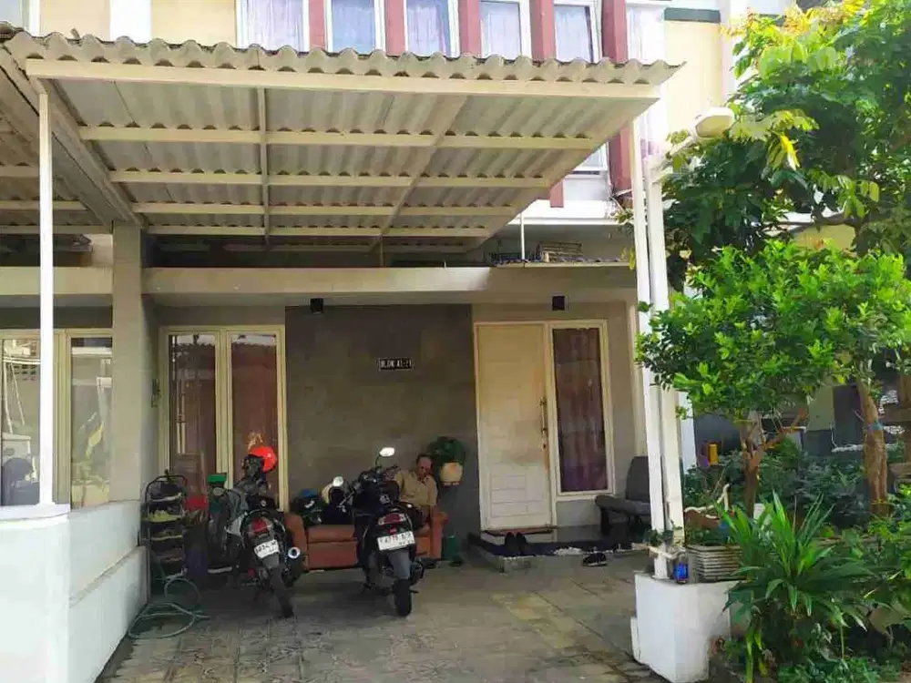 Jual rugi Rumah Wonorejo butuh uang