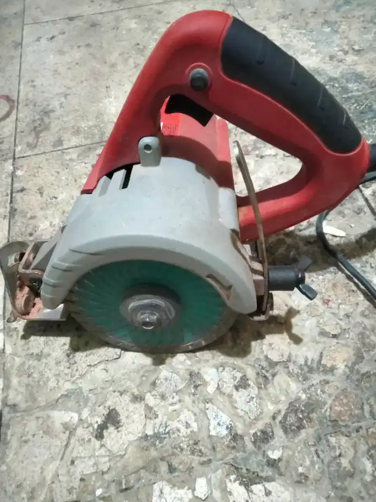 circular saw can