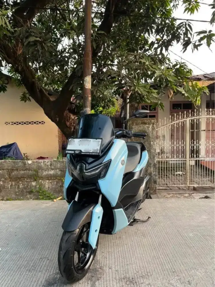 Nmax neo s 2025 , rasa baru kilometer 2rb perak saja, jarang dipakai.