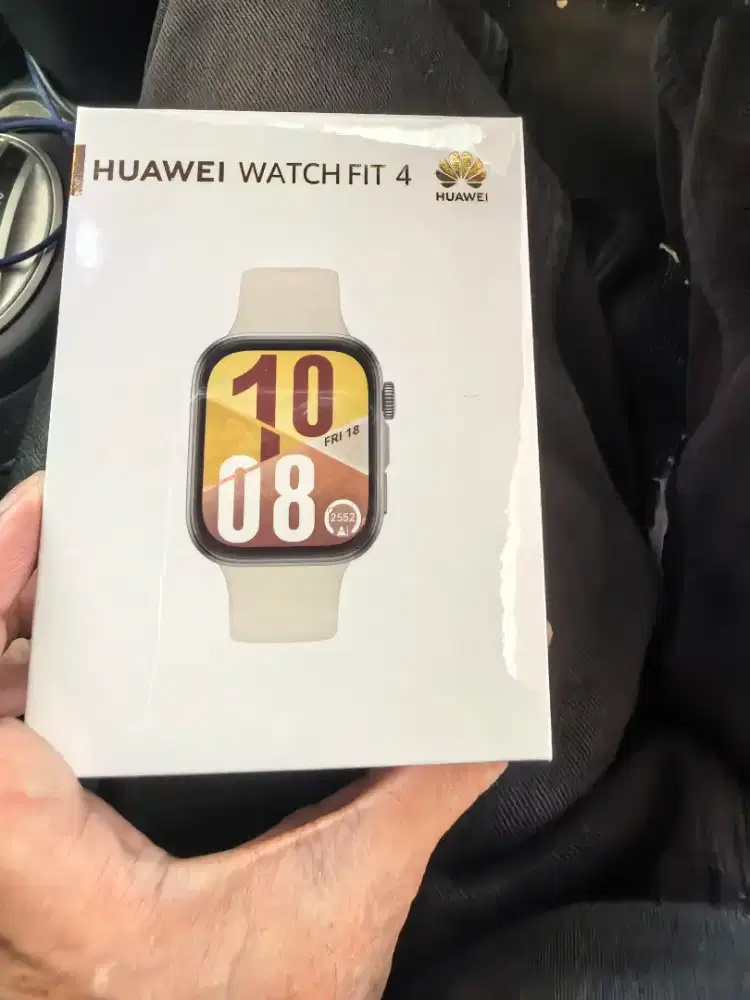 Watch fit 4 warna putih segel